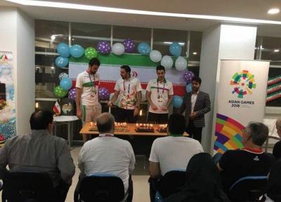 مراسم جشن تولد چهار ورزشکار در جاکارتا، پاداش نقدی مدال آوران کشتی فرنگی پرداخت شد