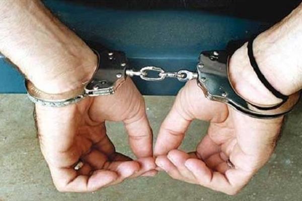 یکی از بخشداران مرودشت دستگیر شد یکی از بخشداران مرودشت دستگیر شد