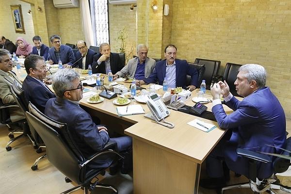 دیدار رئیس سازمان میراث فرهنگی با اعضای هیئت مدیره جامعه تورگردانان ایران