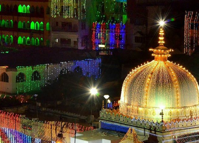 تصاویری زیبا از جشن میلاد نبی مکرم اسلام در دنیا، بخش اول