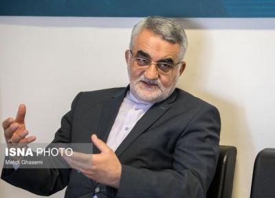 بروجردی: ایران بیدی نیست که با بادهایی همچون اجلاس لهستان بلرزد