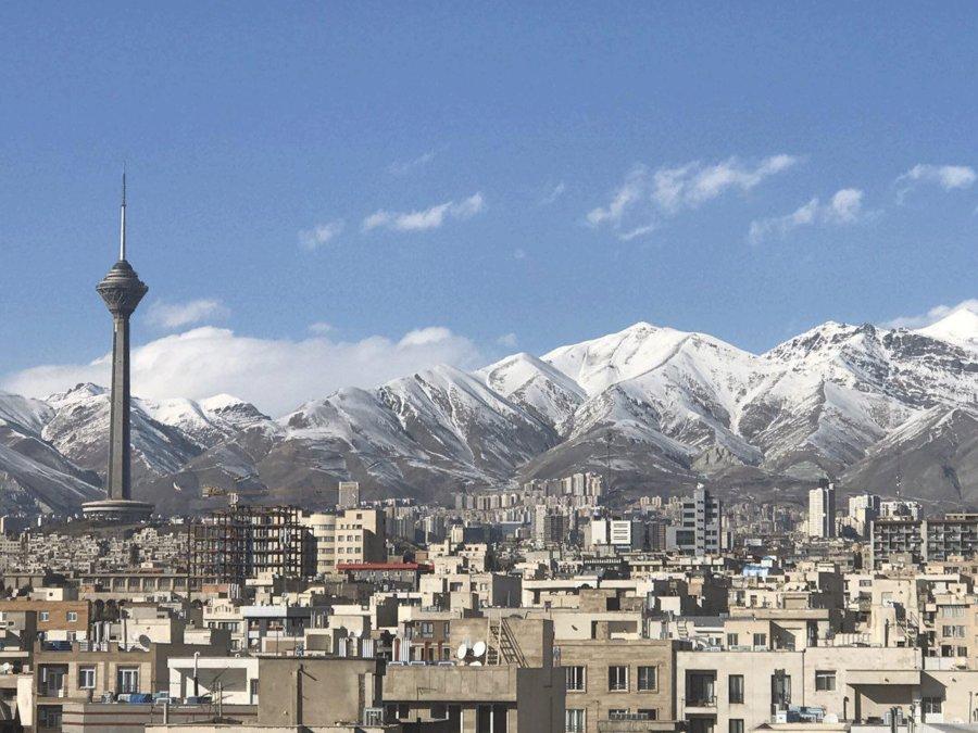 هوای تهران امروز برای گروه های حساس ناسالم می گردد