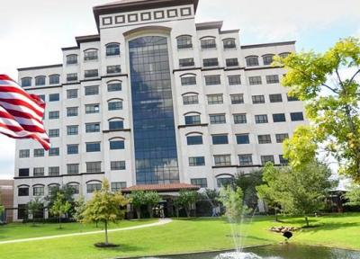 دو رسوایی آموزش عالی آمریکا، آمارهایی که دروغ از کار درآمد