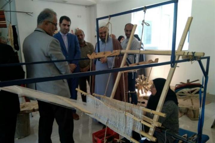 افتتاح یک کارگاه تولیدی صنایع دستی در شیرگاه