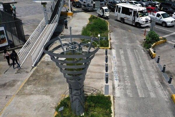 درخت مصنوعی به اندازه یک جنگل هوا را تمیز می نماید