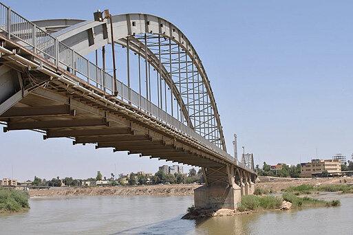 دستور رهبر انقلاب به رئیس جمهور درباره خوزستان