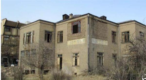 خانه خیابان پاسداران مشهد در فهرست آثار ملی قرار ندارد خانه خیابان پاسداران مشهد در فهرست آثار ملی قرار ندارد