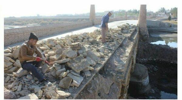 مرحله اول عملیات مرمت پل ورزنه در اصفهان شروع شد
