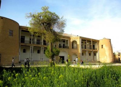 آشنایی با قلعه دزک ، قلعه تاریخی شهرکرد Dezak Castle