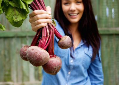 با این مواد غذایی ساده، پیر نمی شوید