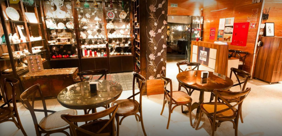 معرفی کافه سینما ، تهران Cinema Caf&eacute