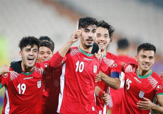 شکاری: باشگاه های ایرانی از بازی کردن من می ترسند