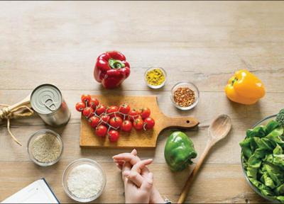 نکات ضروری تغذیه در میان سالی که باید بدانید