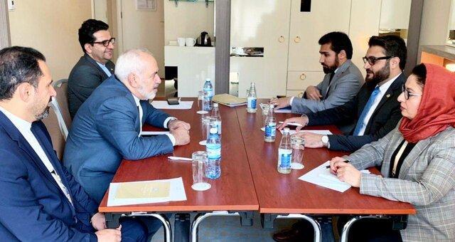 دیدار مشاور امنیت ملی افغانستان با ظریف دیدار مشاور امنیت ملی افغانستان با ظریف
