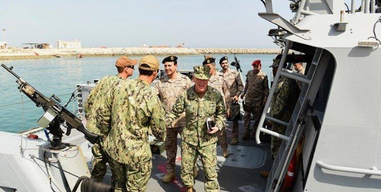 رزمایش مشترک عربستان و آمریکا در خلیج فارس رزمایش مشترک عربستان و آمریکا در خلیج فارس