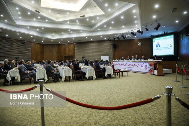 درخواست 11 مدیرعامل برای اصلاح اساس نامه فدراسیون فوتبال درخواست 11 مدیرعامل برای اصلاح اساس نامه فدراسیون فوتبال