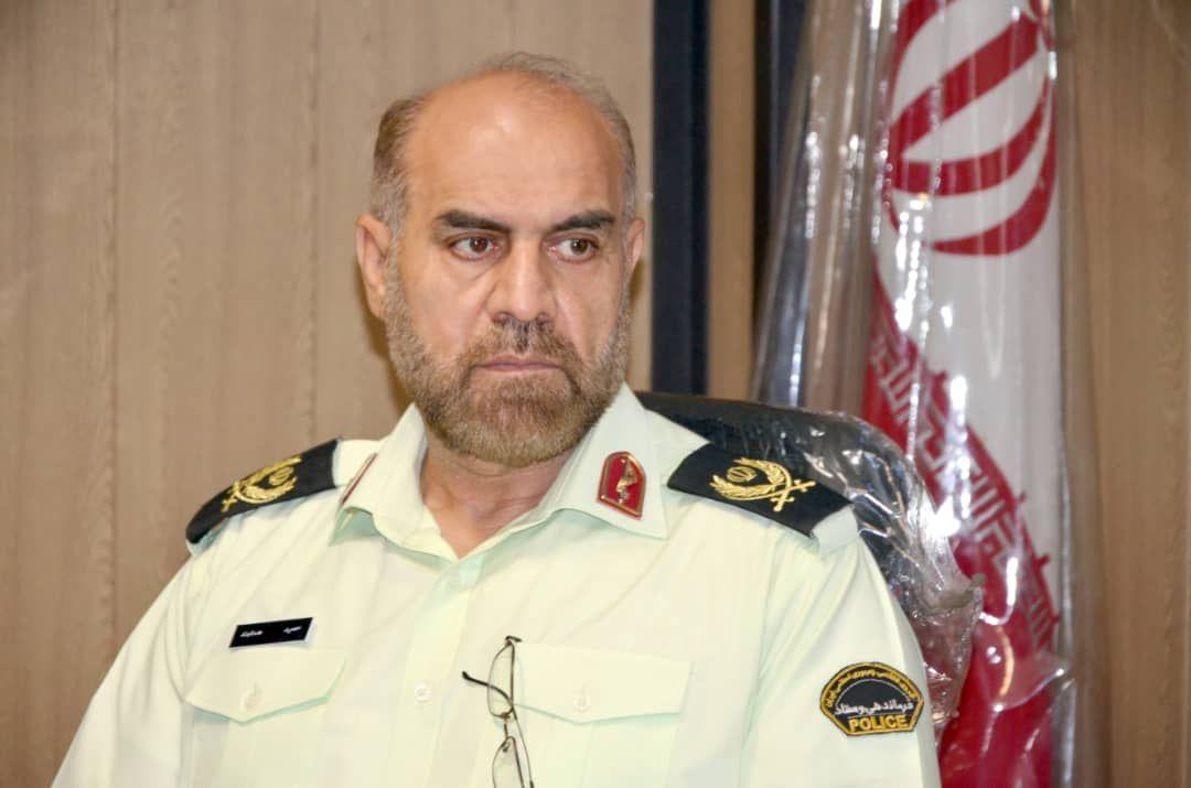 پلیس موظف به استفاده از دستکش و ماسک در ماموریت ها شد پلیس موظف به استفاده از دستکش و ماسک در ماموریت ها شد