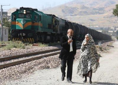 قطار سینمای آنلاین روی ریل ، کیمیایی با خون شد می آید