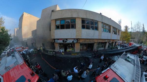 تصاویر آتش سوزی گسترده در ولیعصر ، اطلاعات دقیقی از تلفات اقتصادی و جانی در دست نیست