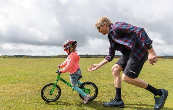 گام به گام آموزش دوچرخه سواری به بچه ها