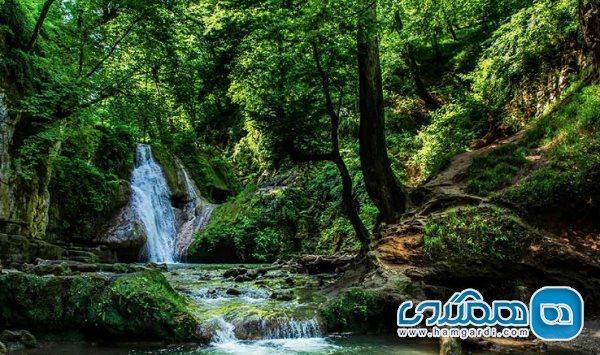 اردیبهشت، فصلی برای دیدن آبشارهای ایران: سفری به سرزمین خروش آب