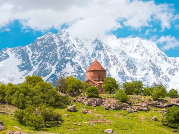 راهنمای خرید بلیط قطار تبریز به وان